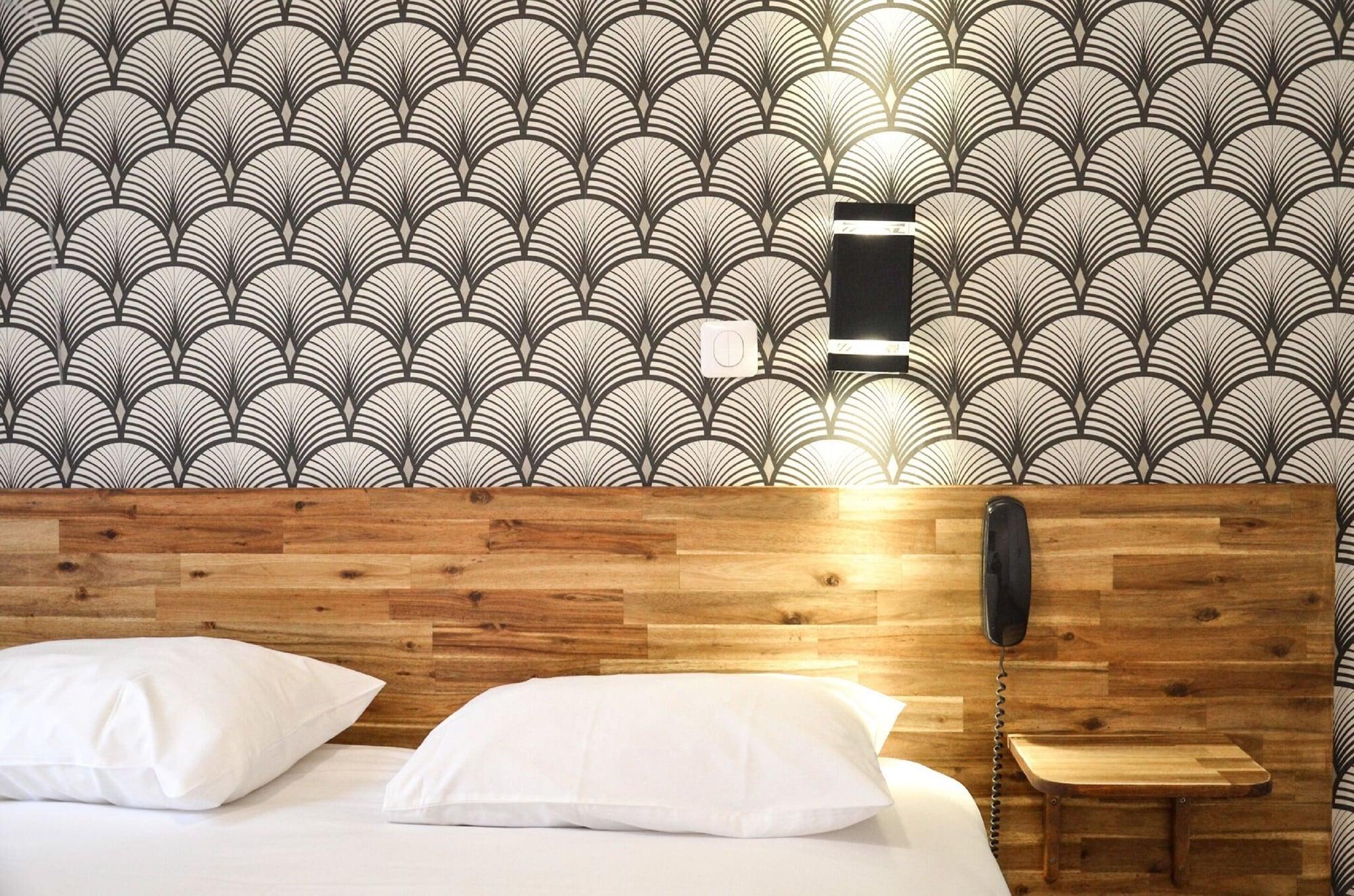 De La Perdrix Rouge Hotel Parijs