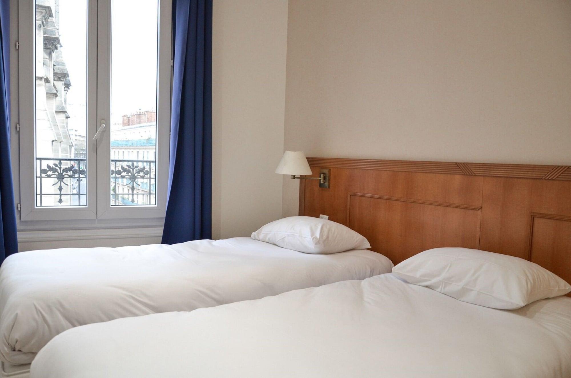 De La Perdrix Rouge Hotel Parijs